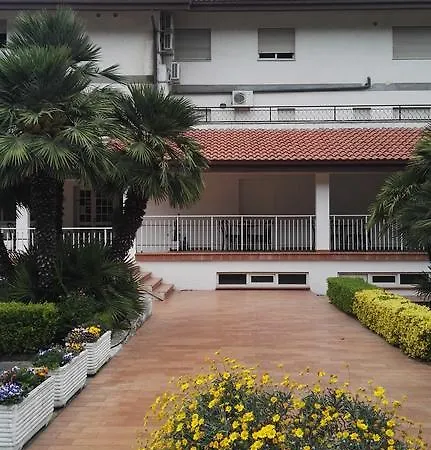L' Espero Hotell